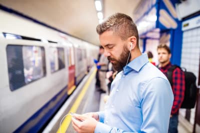 Is 45,000 a good salary in the UK?